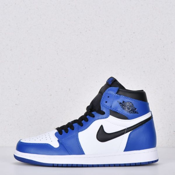 Nike Air Jordan sneakers art 3857