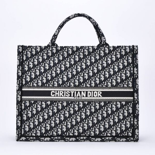 Dior bag art 3107