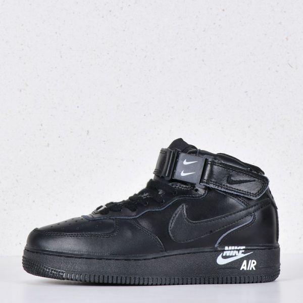 Sneakers Nike Air Force 1 07 Mid LV8 Black art w599-2-1